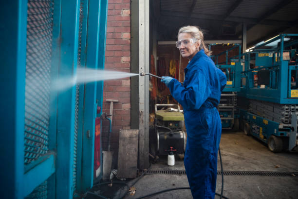 Professional  Pressure Washing Services in Shinnston, WV